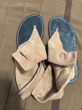 Pull & Bear sandals